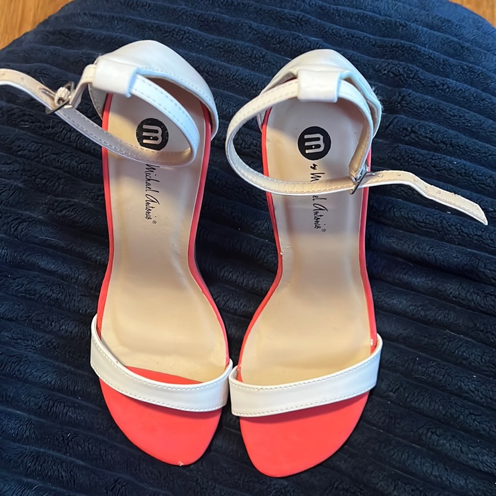 Michael Antonio white/orange strappy heels size 9